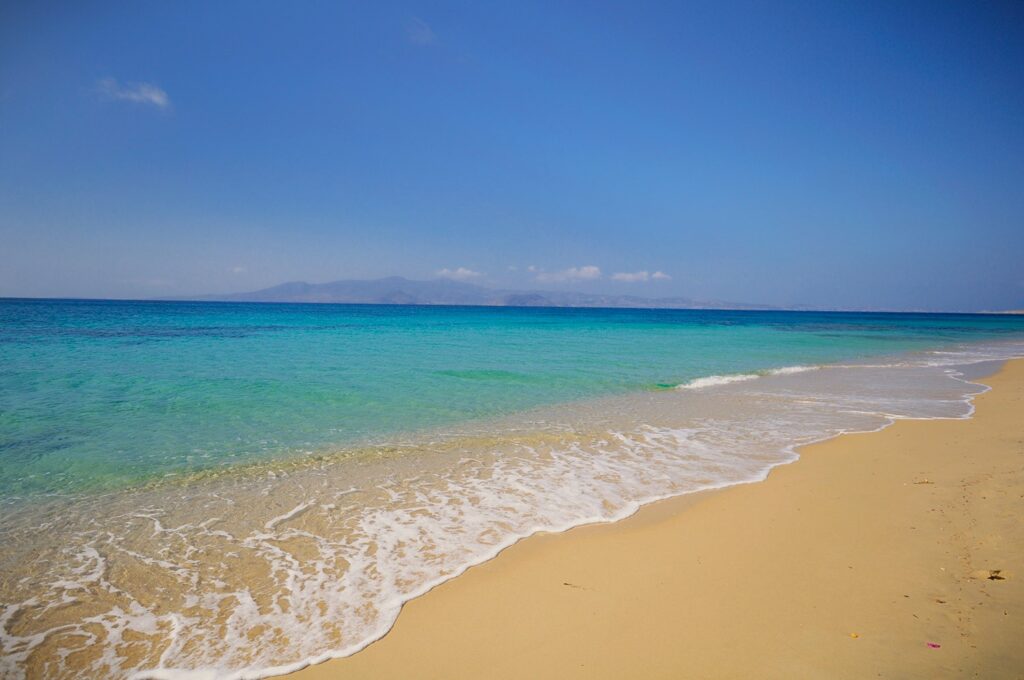 Naxos beach Agios Prokopios-car rental in Naxos